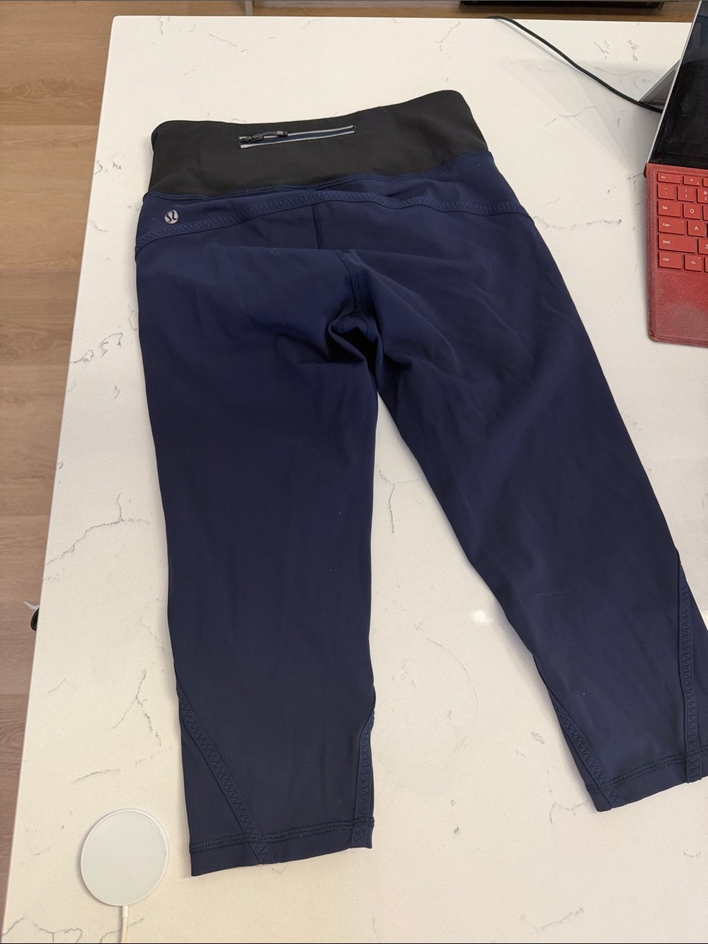 LULULEMON Athletic Capris